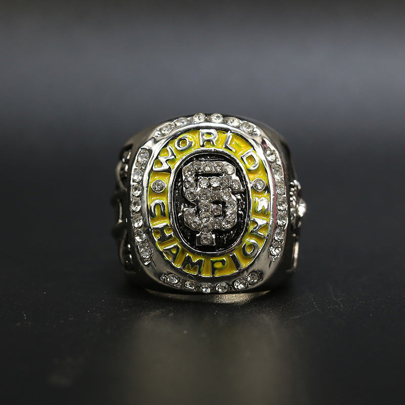 2010 MLB San Francisco Giants Replica World Champions Ring