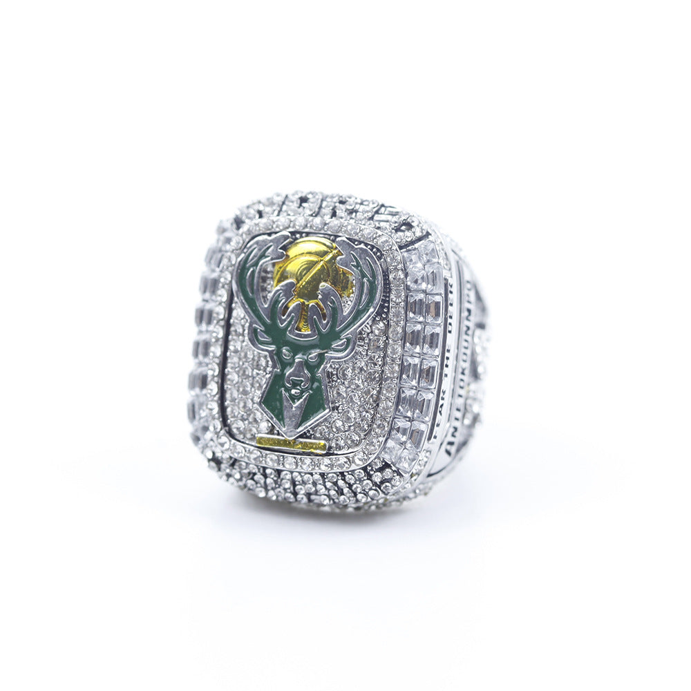 2021 Milwaukee Bucks Replica NBA Championship Ring with Necklace