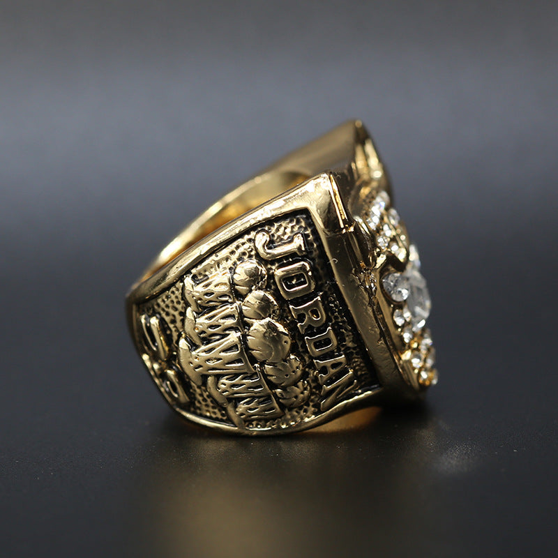 1997 Chicago Bulls Replica NBA Championship Ring