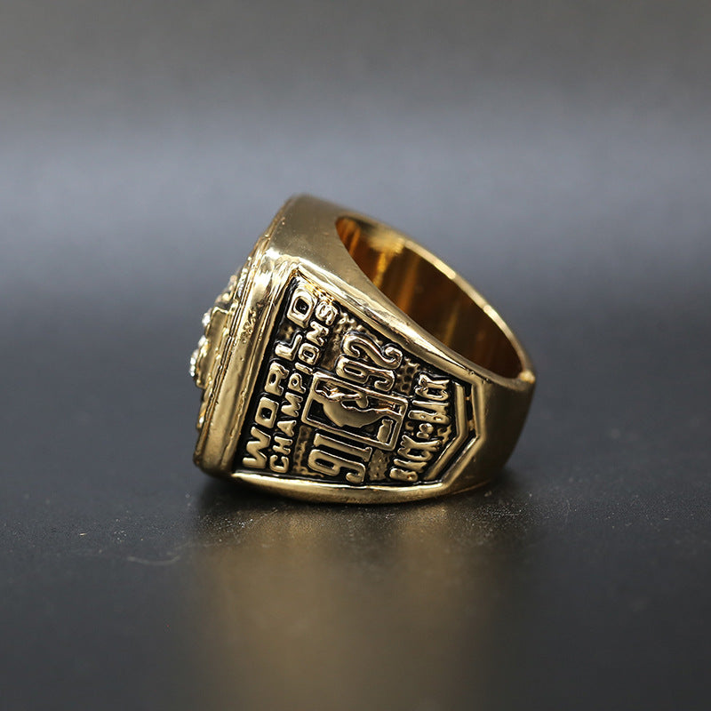 1992 Chicago Bulls Replica NBA Championship Ring