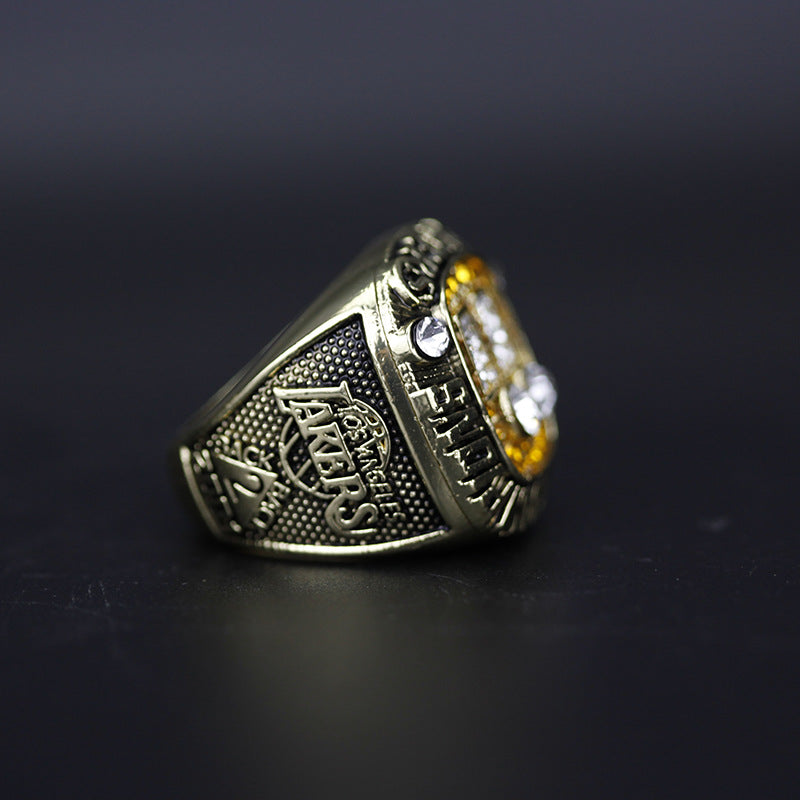 2001 Los Angeles Lakers Replica NBA Championship Ring Kobe Bryant