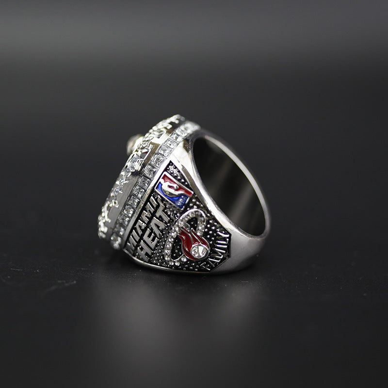2006 Miami Heat Replica NBA Championship Ring