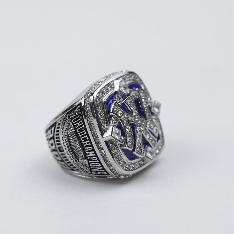 2009 MLB New York Yankees Replica World Champions Ring